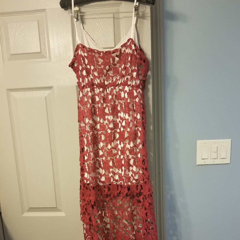 Lace dress NWOT - Picture 2 of 2